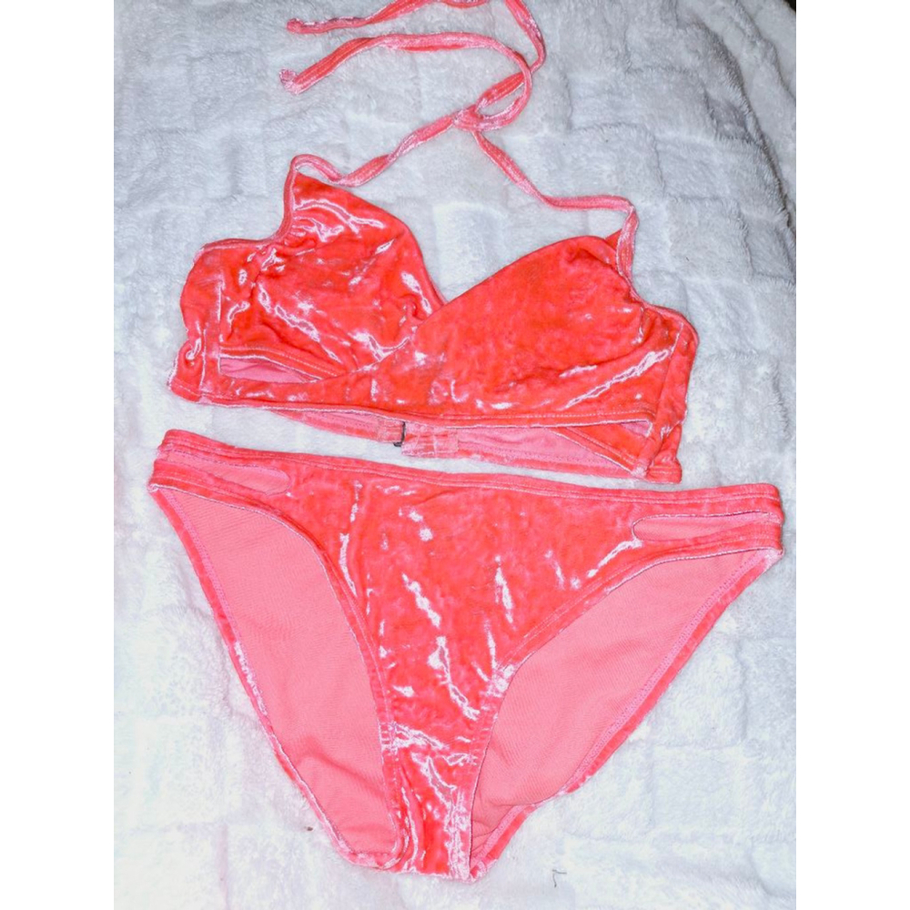 Gianni Bini sz S/M Pink velour padded beach vacation bikini swimwear summer set